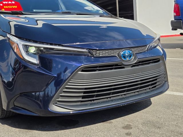 2025 Toyota Corolla LE - Photo 8