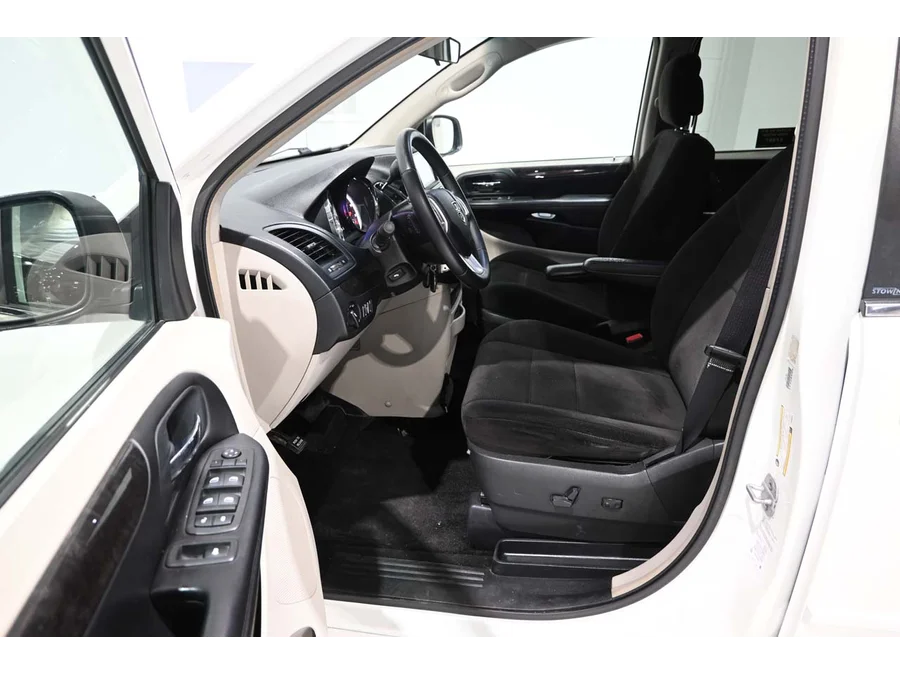 Used 2012 WHITE Dodge Crew Mobility Handicap Van image 13
