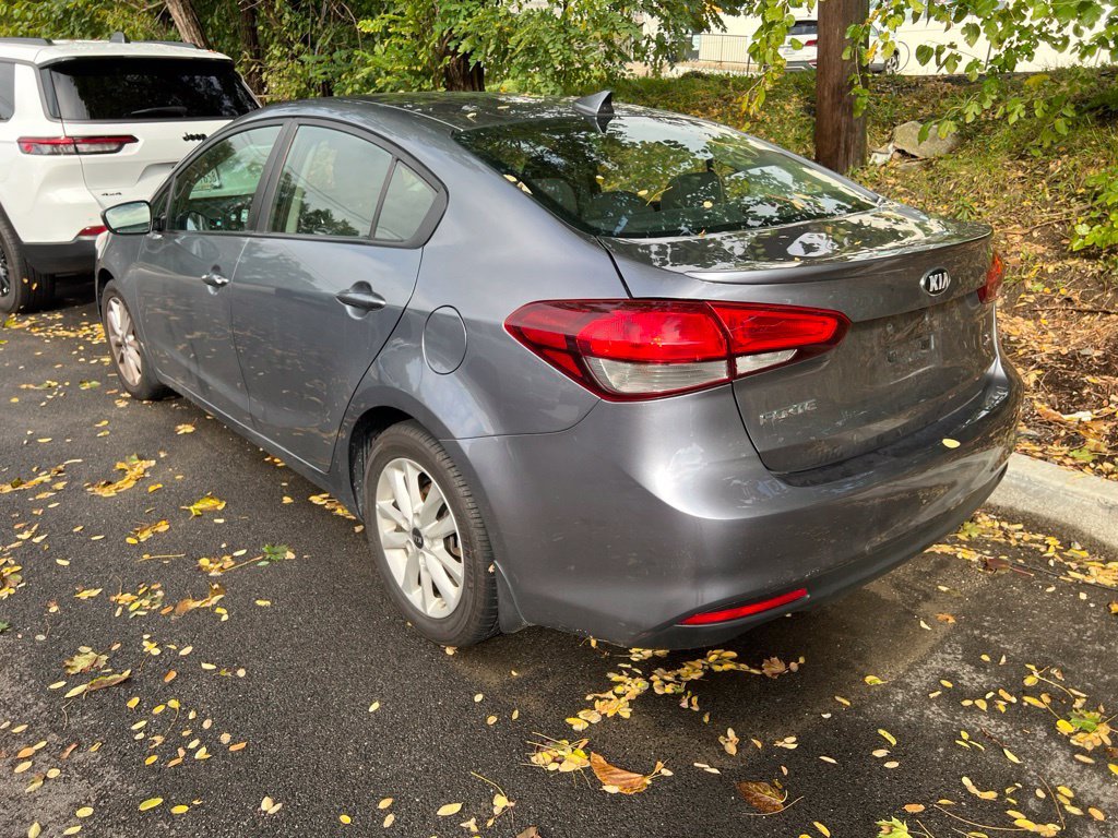 Used 2017 Gray Kia S image 7