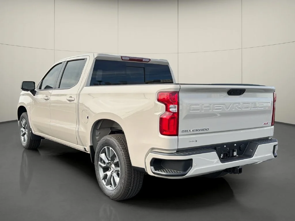 New 2026 White Sands Chevrolet RST image 5