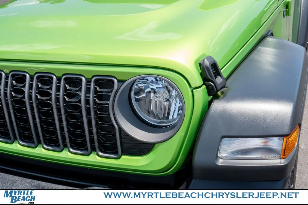 Certified Used 2026 Mojito Clearcoat Jeep Sport S image 11