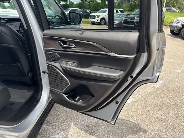 New 2024 Silver Zynith Jeep Base 4xe image 23