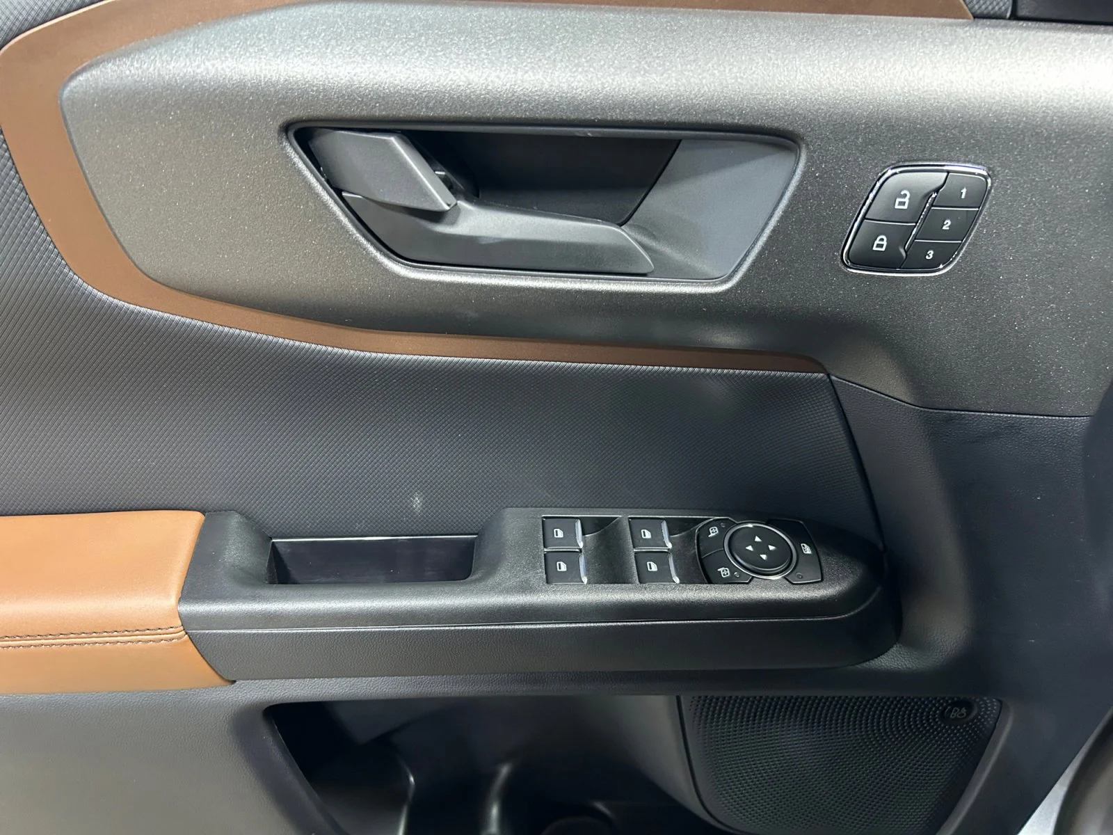 New 2026 Carbonized Grey Metallic Ford Outer Banks image 16
