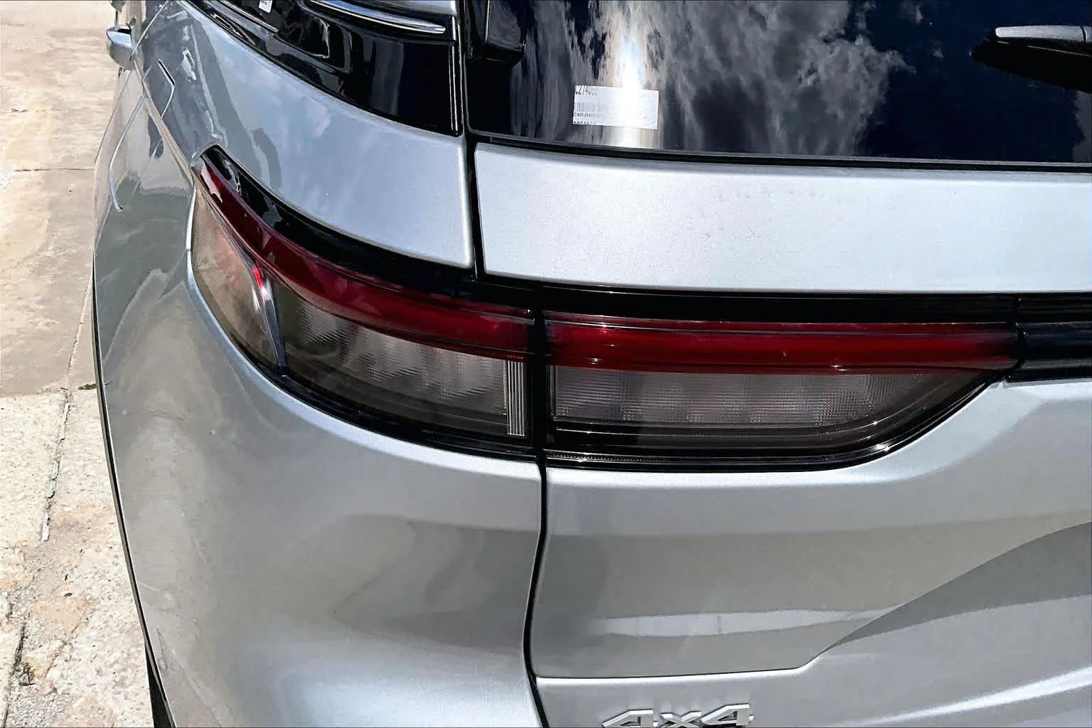 New 2026 Silver Zynith Exterior Paint Jeep Laredo image 14