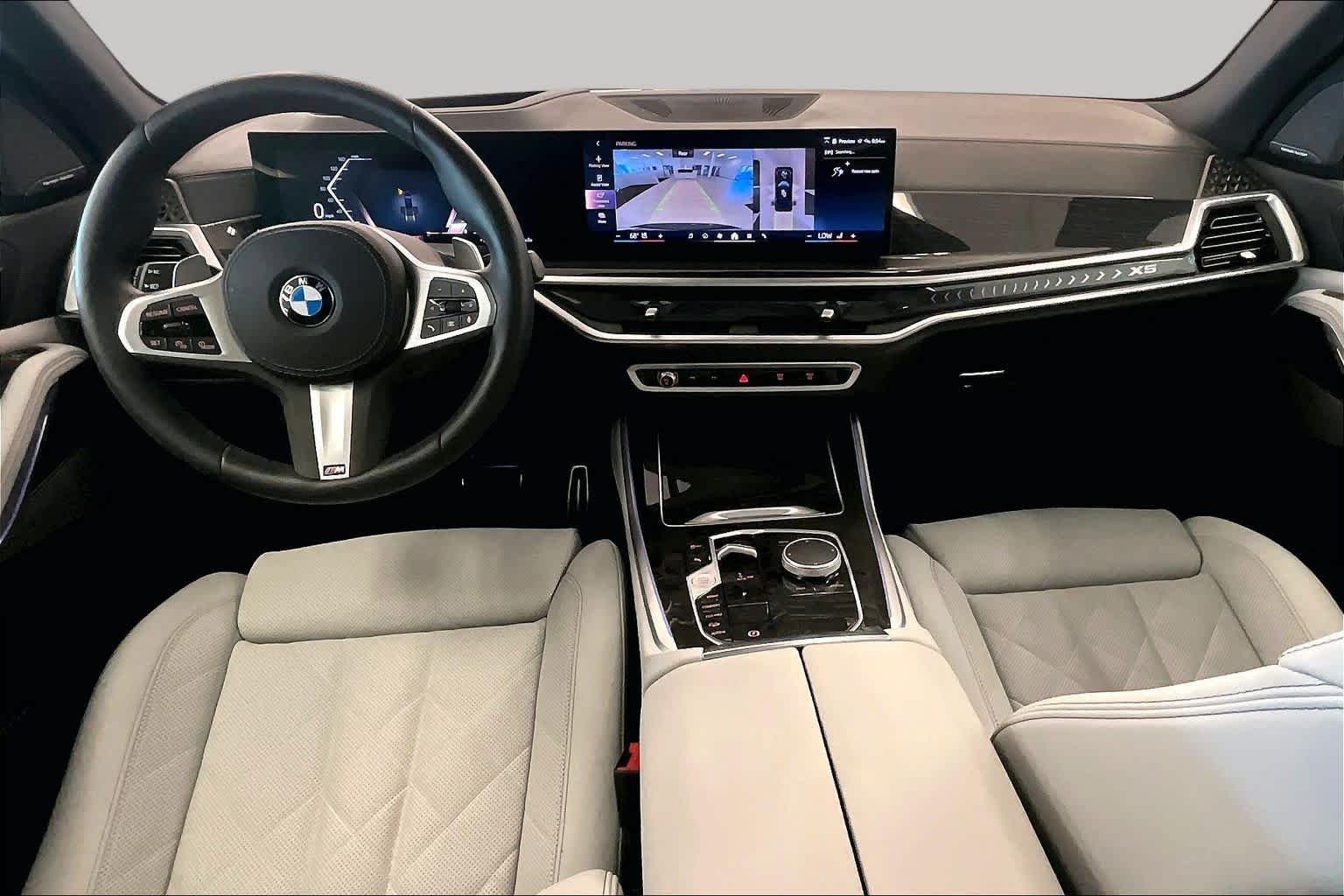 Used 2026 Carbon Black Metallic BMW xDrive40i image 14