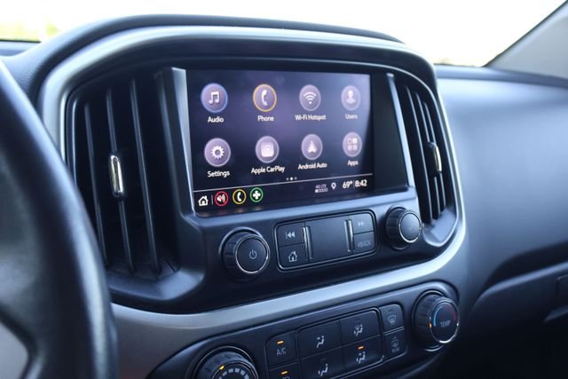 Used 2020 Blue Chevrolet LT image 15