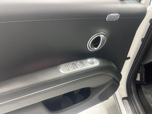 New 2026 White Hyundai Calligraphy FWD image 6