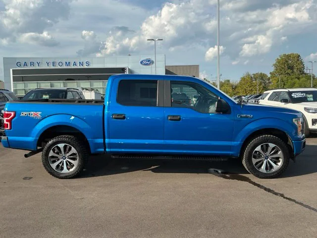 Used 2019 Blue Metallic Ford XL image 13