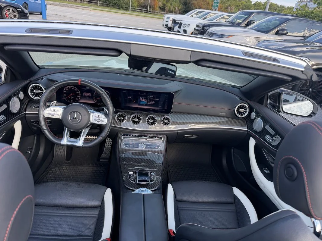 Used 2020  Mercedes-Benz 4MATIC® image 14