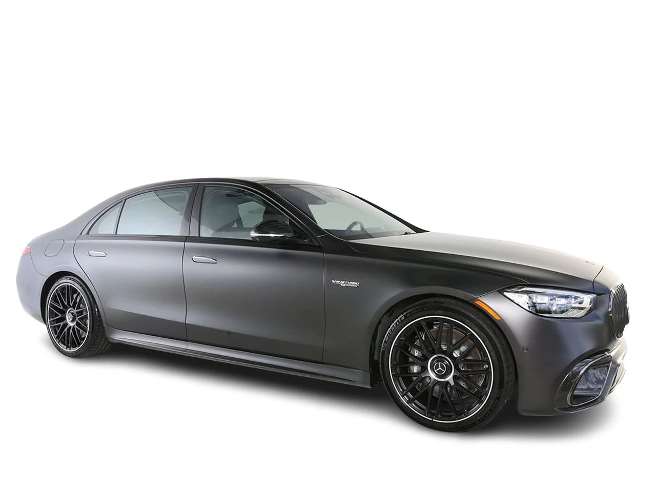 Used 2025 Gray Mercedes-Benz S 63 E AMG® image 15