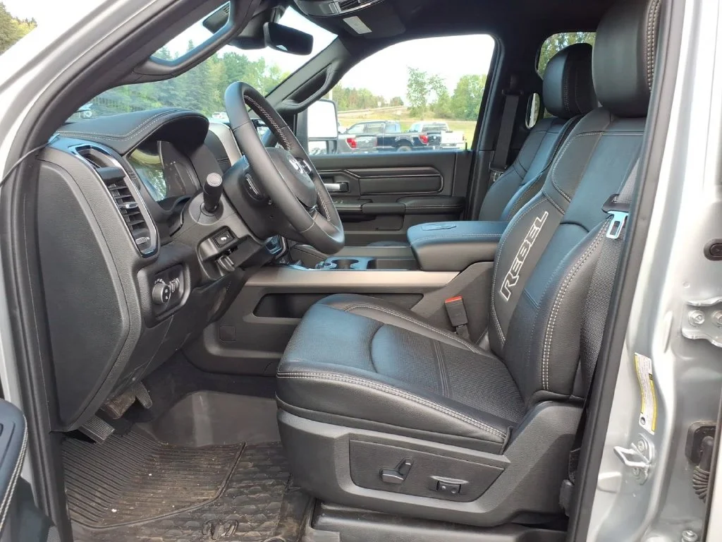 2026 RAM 2500 Rebel - Photo 10
