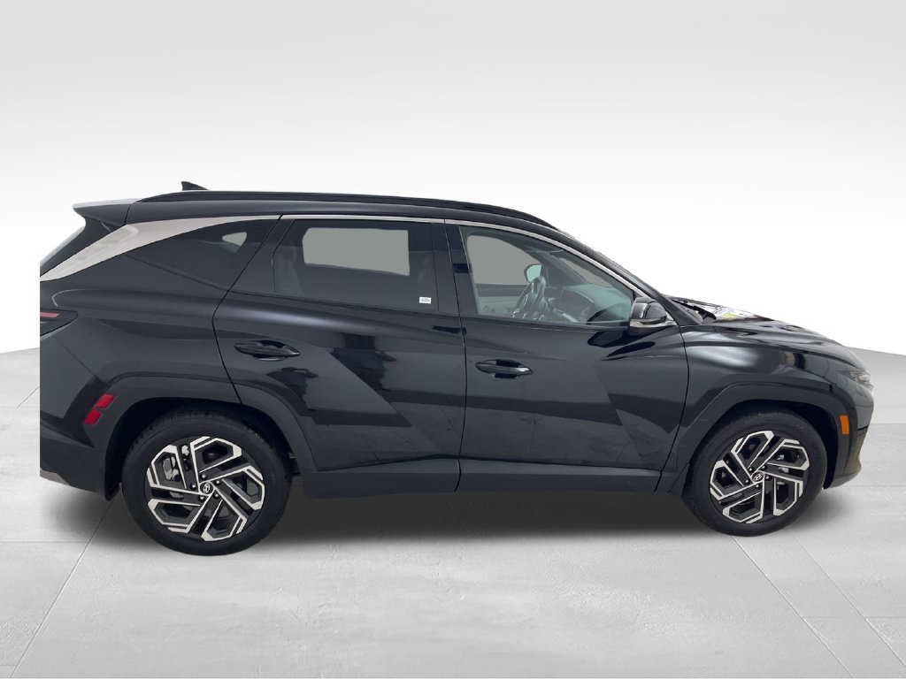 Used 2026 Black Hyundai Limited image 6
