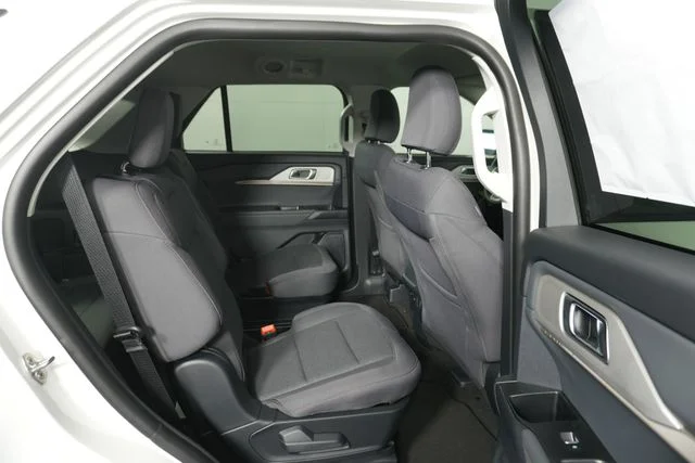 New 2026 Star White Metallic Tri-Coat Ford Active image 23