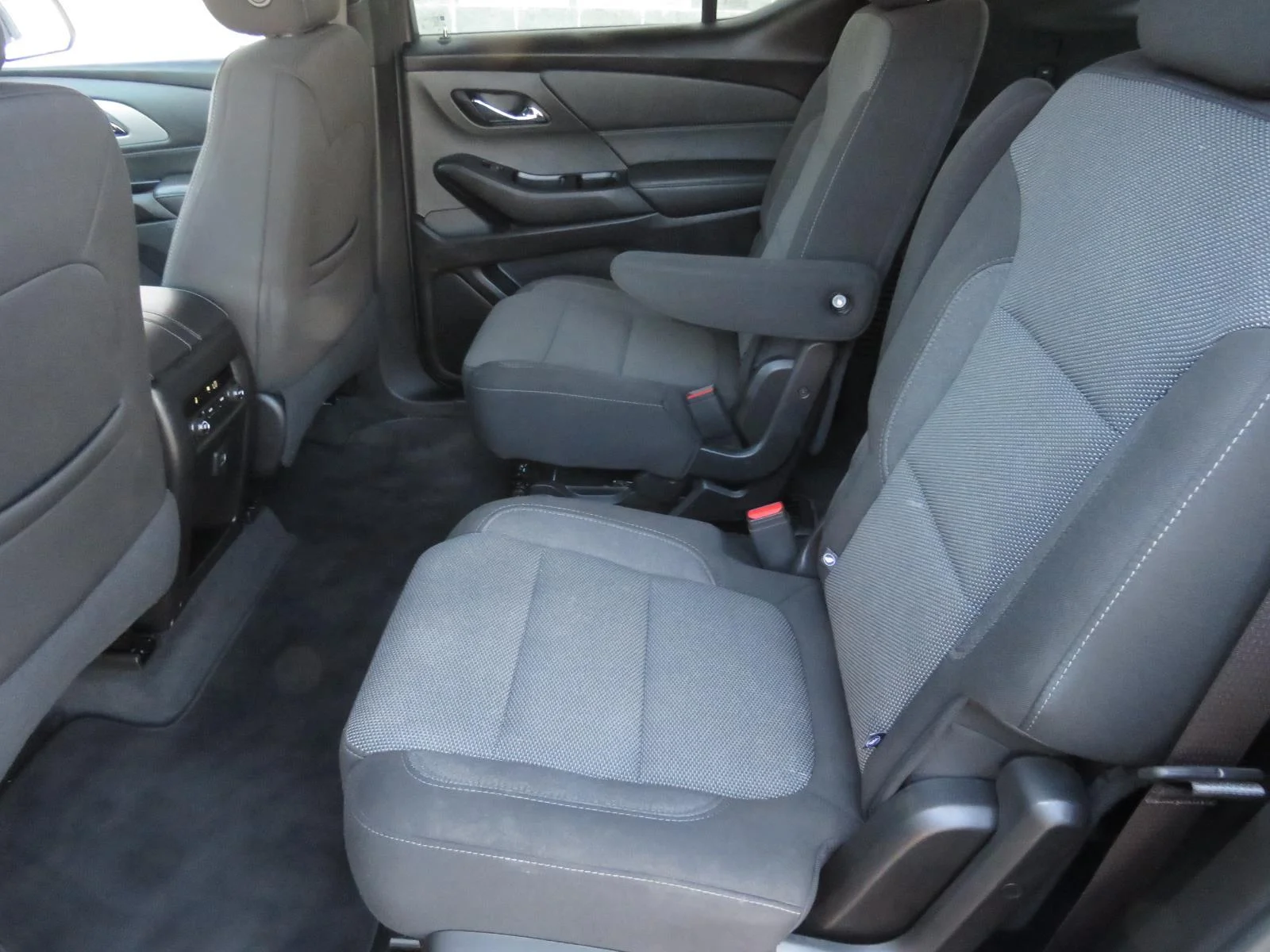 Used 2023 Northsky Blue Metallic Chevrolet LT Cloth image 24
