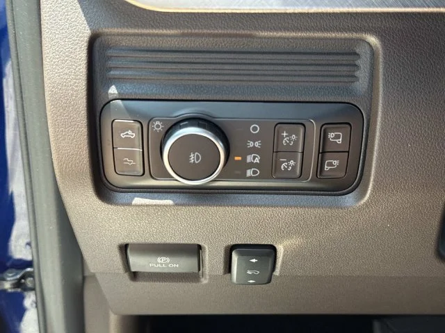 New 2026 Argon Blue Metallic Ford F-250® King Ranch® image 91