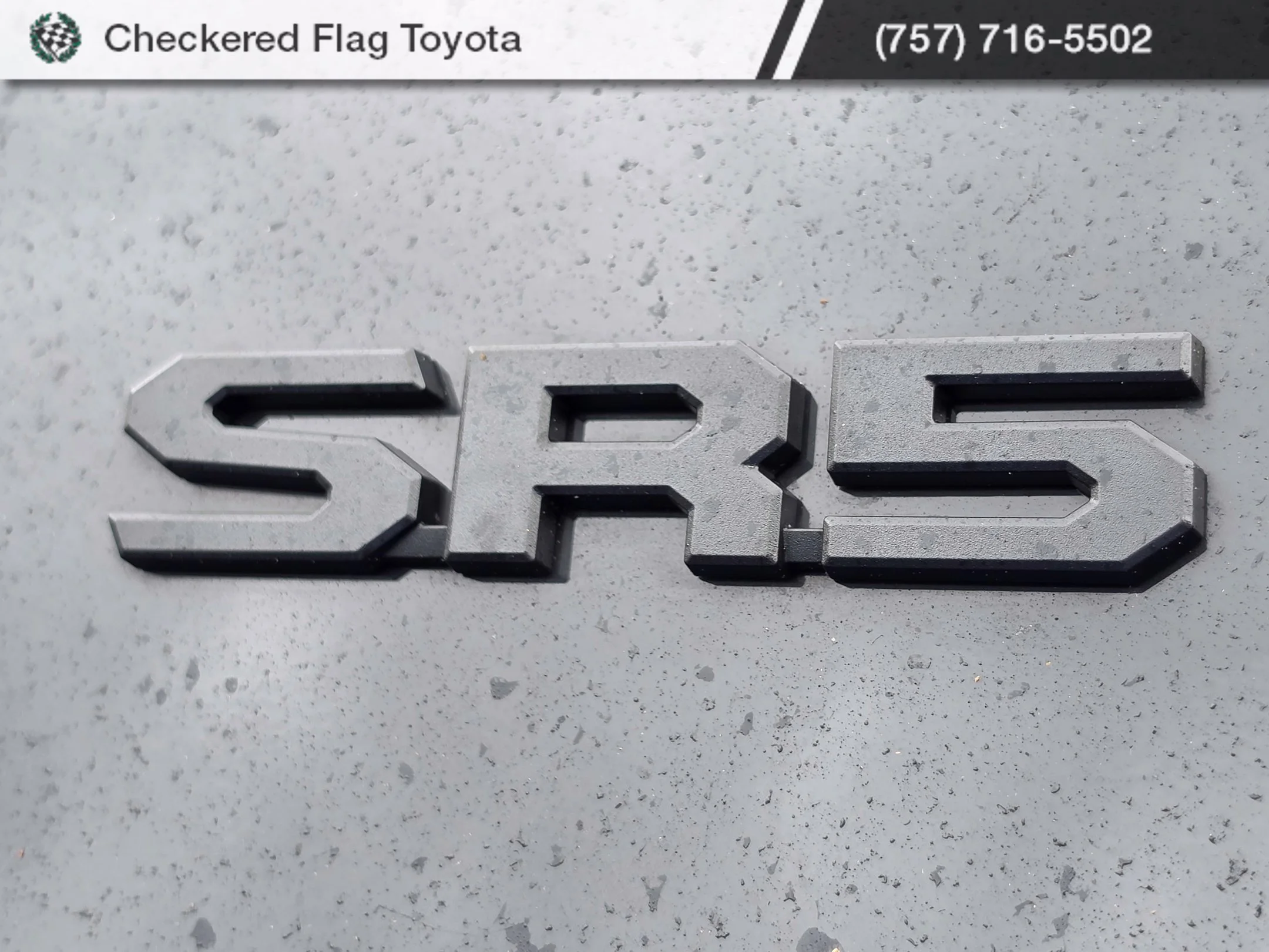 Used 2025 Underground Toyota SR5 image 8