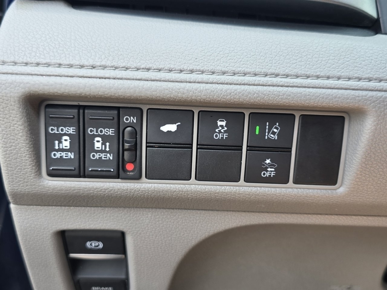 Used 2020 Blue Honda EX-L image 24