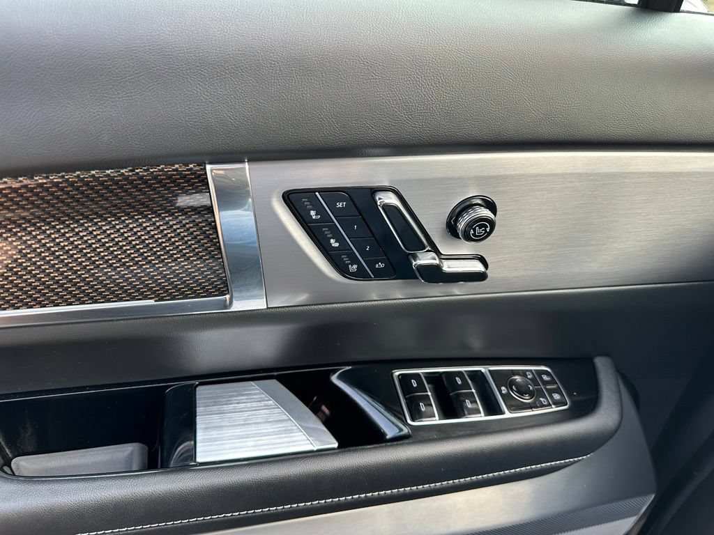 2026 Cadillac VISTIQ Luxury - Photo 23