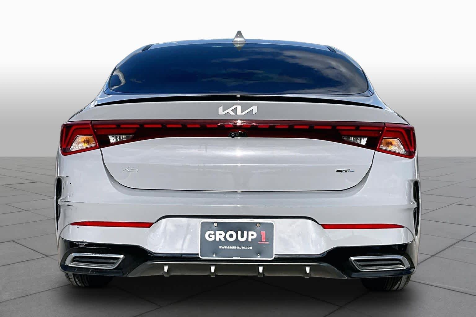 Used 2023 Wolf Gray Kia GT-Line image 5