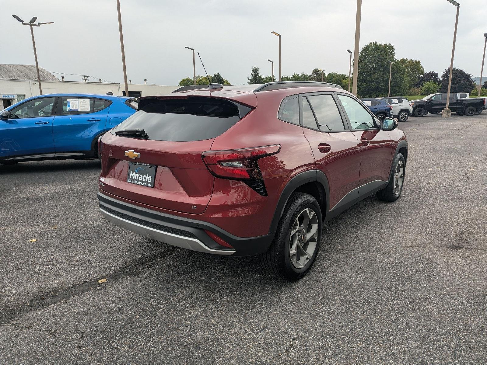 Used 2025 Crimson Metallic Chevrolet LT image 7