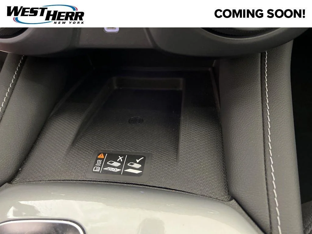 Used 2023 Red Chevrolet LT image 17