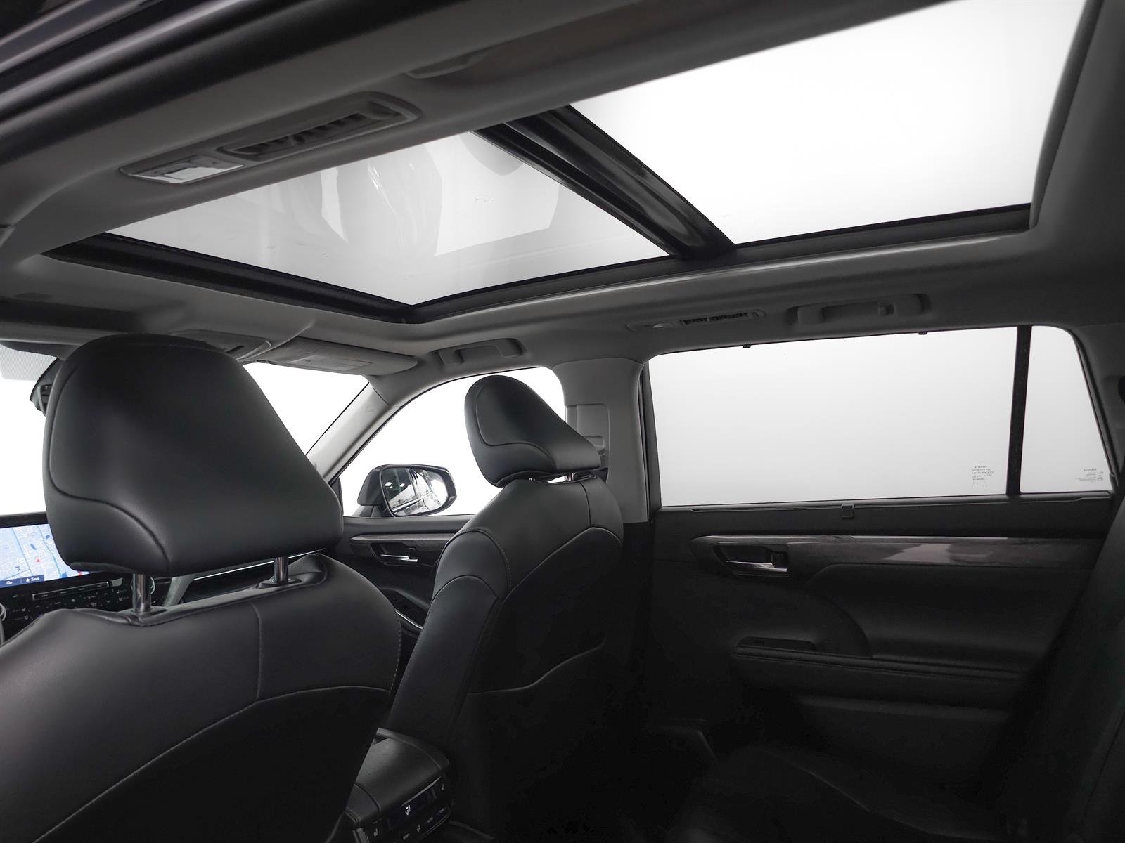 Used 2020 Blue Toyota Platinum image 7