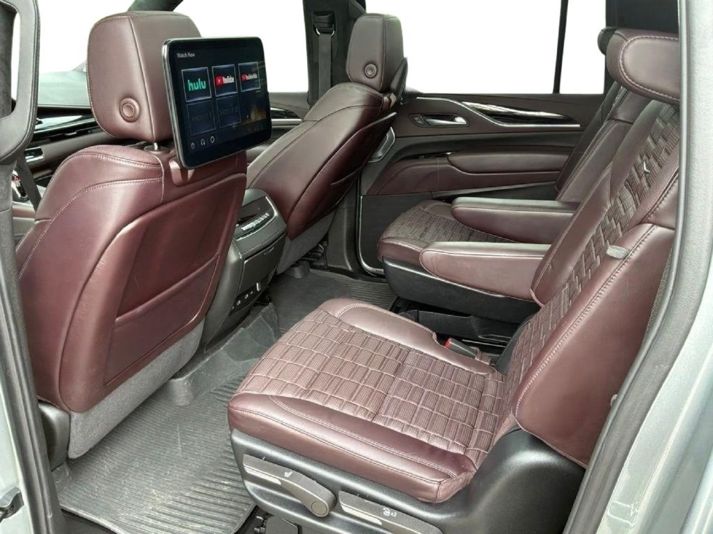 Used 2024 Silver Cadillac V-Series image 16