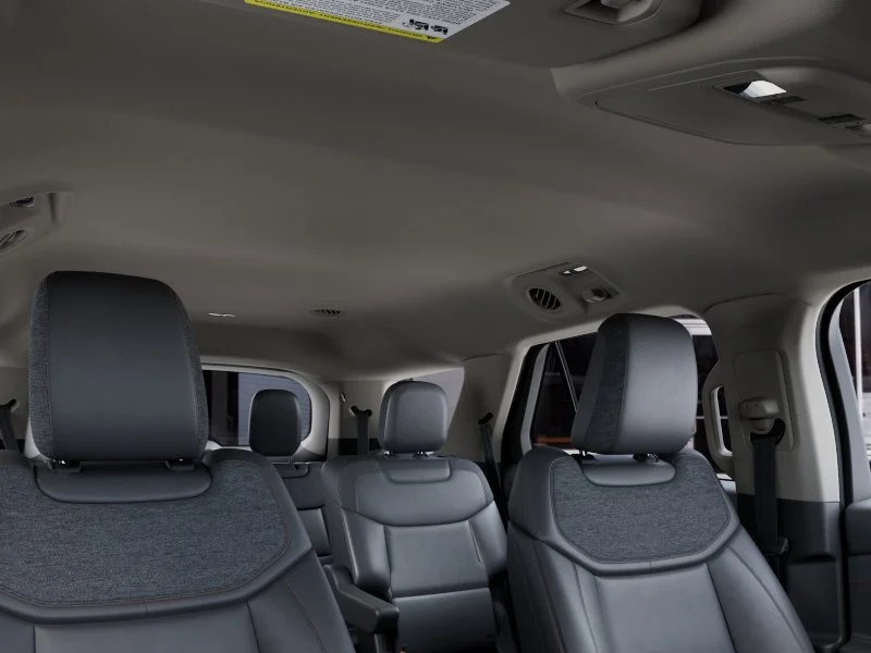 New 2027 Gray Ford Active image 22