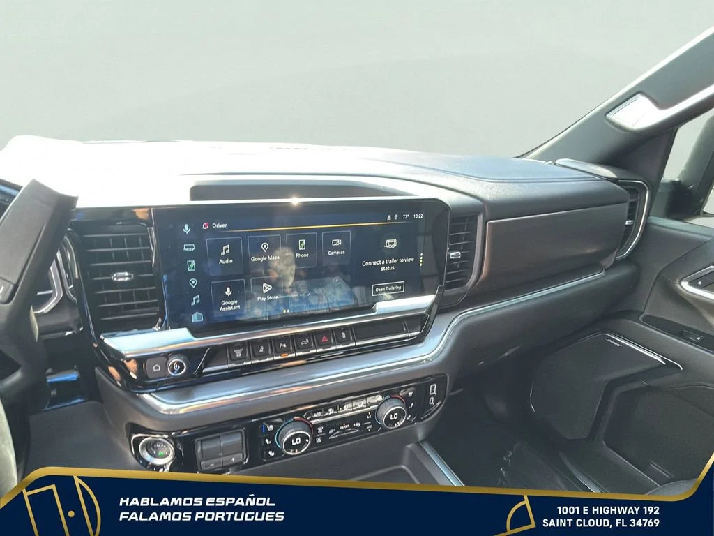 Used 2024 Black Chevrolet High Country image 22