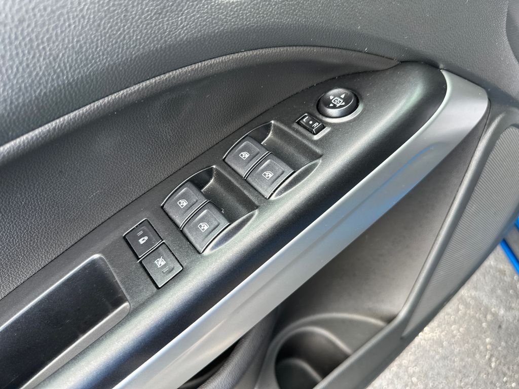 Used 2022 Blue Chevrolet LT image 11