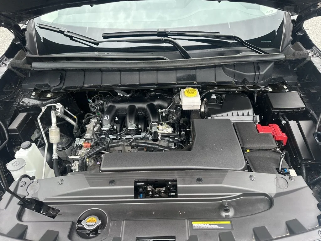 Used 2025 Black Nissan SL image 35