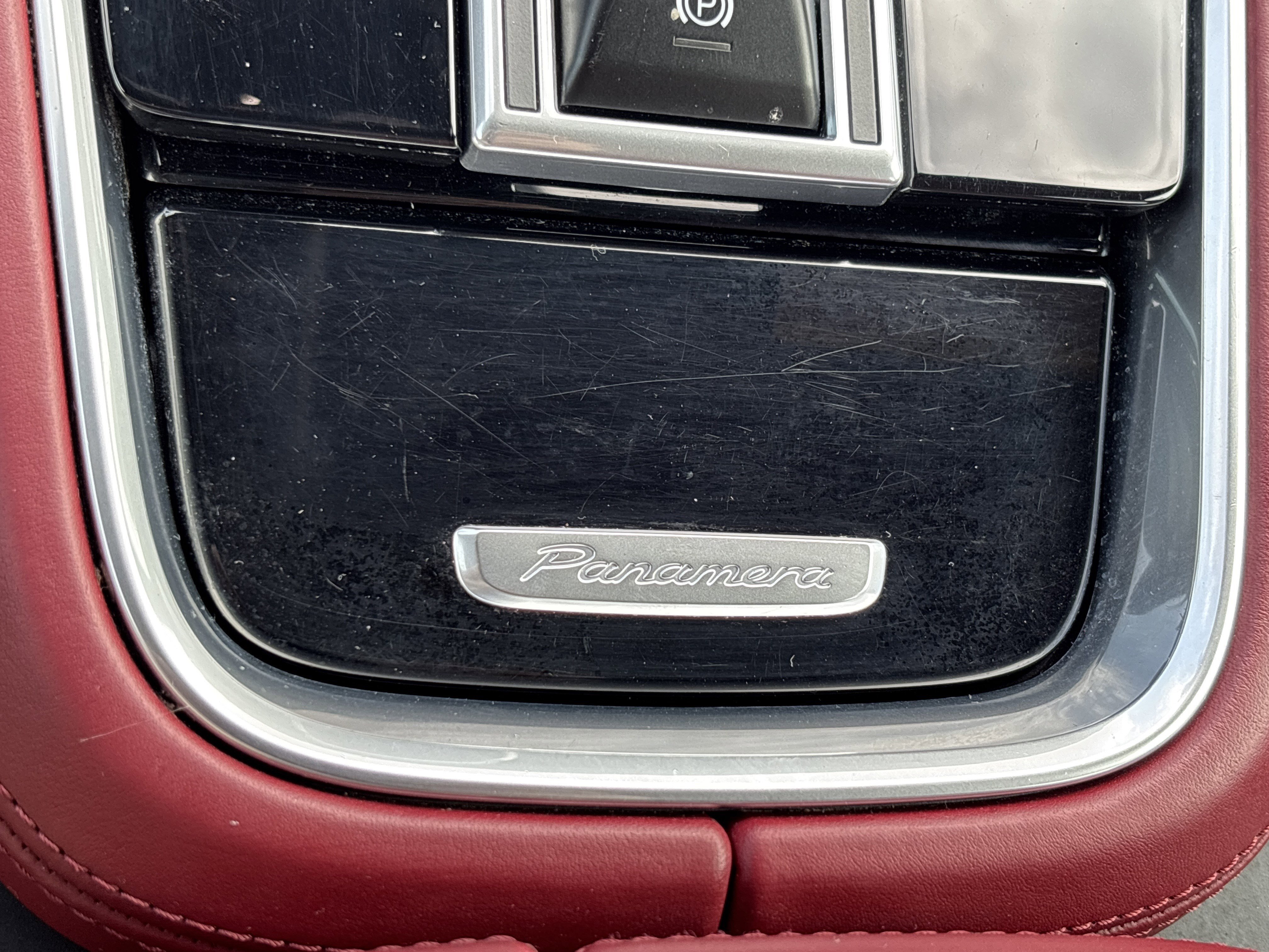 Used 2019 Black Porsche 4 AWD image 41