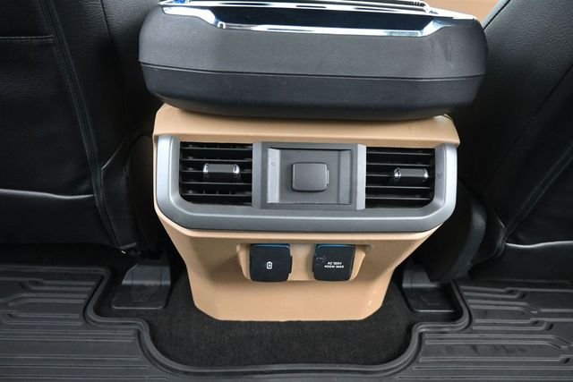 Used 2021 Oxford White Ford XLT image 18