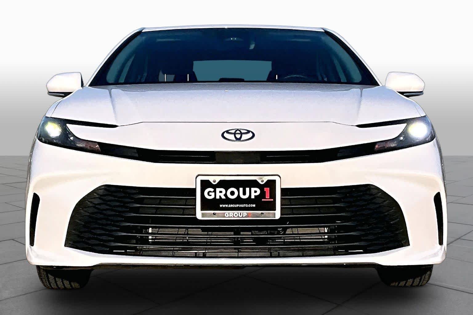 Used 2026 Ice Cap Toyota LE image 4