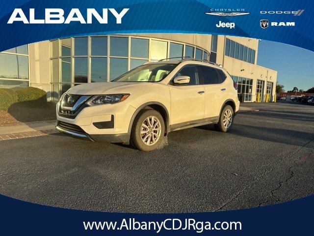 Used 2020 White Nissan SV image 1