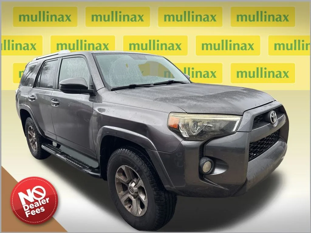 2015 Toyota 4Runner's photo