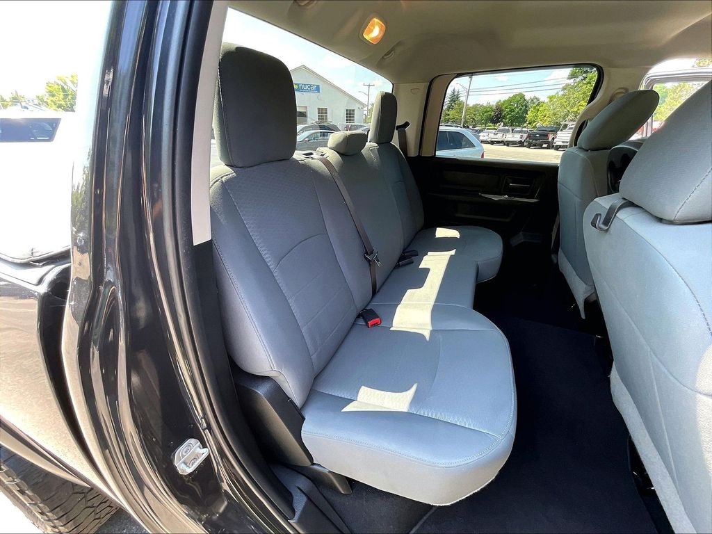 Used 2018 Gray Ram Sport image 19