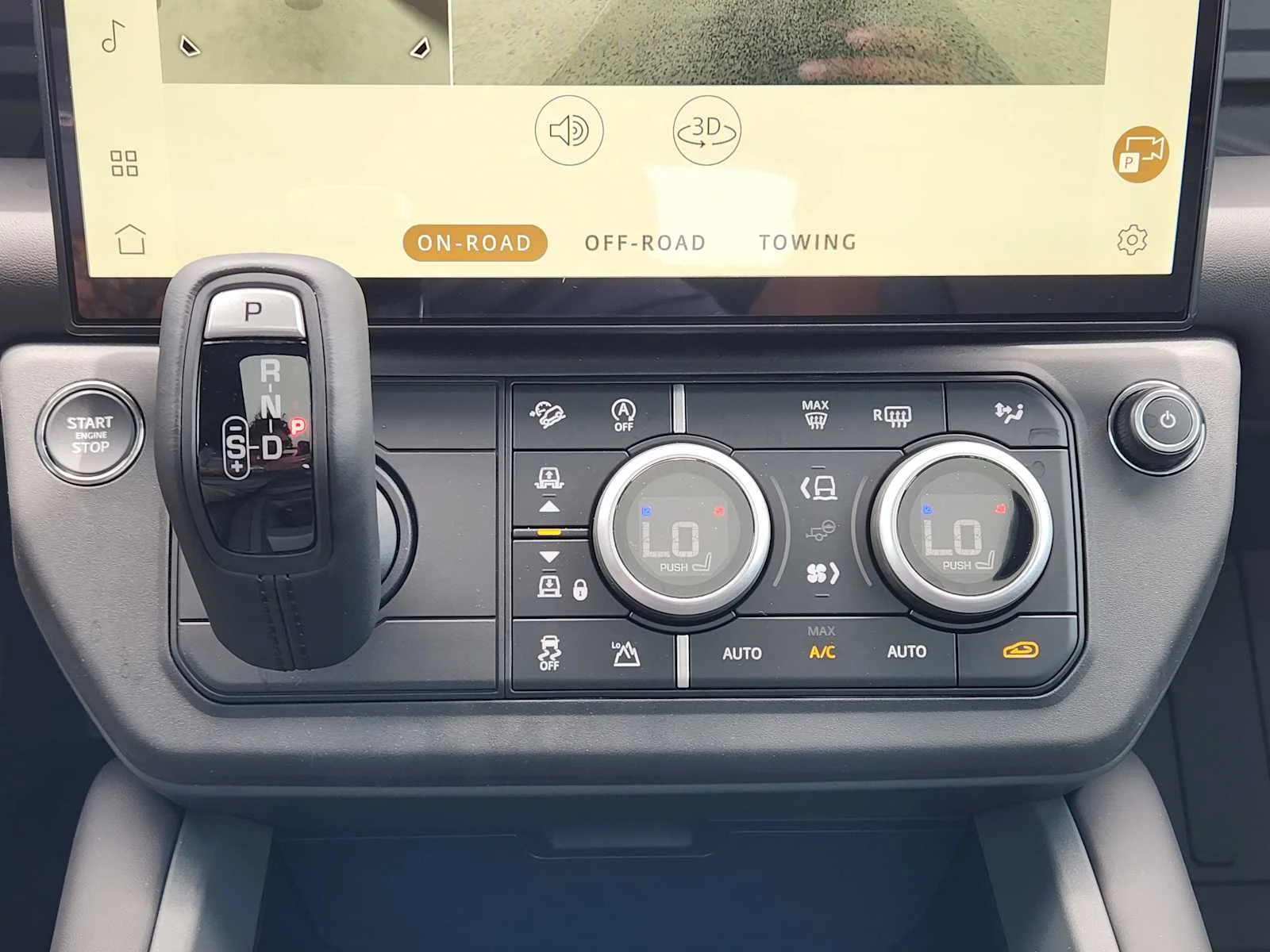 New 2026 Carpathian Grey LAND ROVER X-Dynamic SE image 19