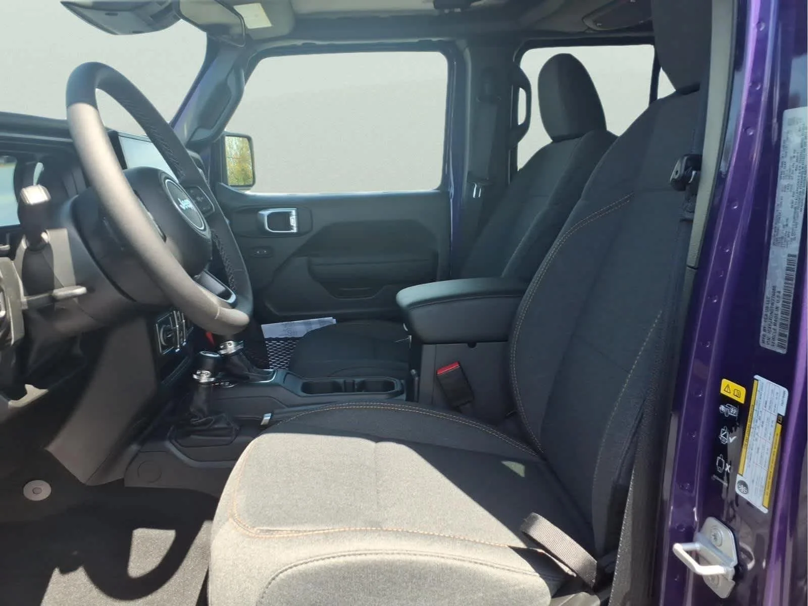New 2026 Reign Jeep Sport S image 9