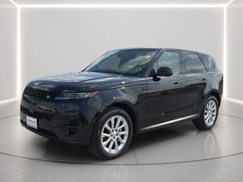 Used 2025 Black Land Rover SE image 12