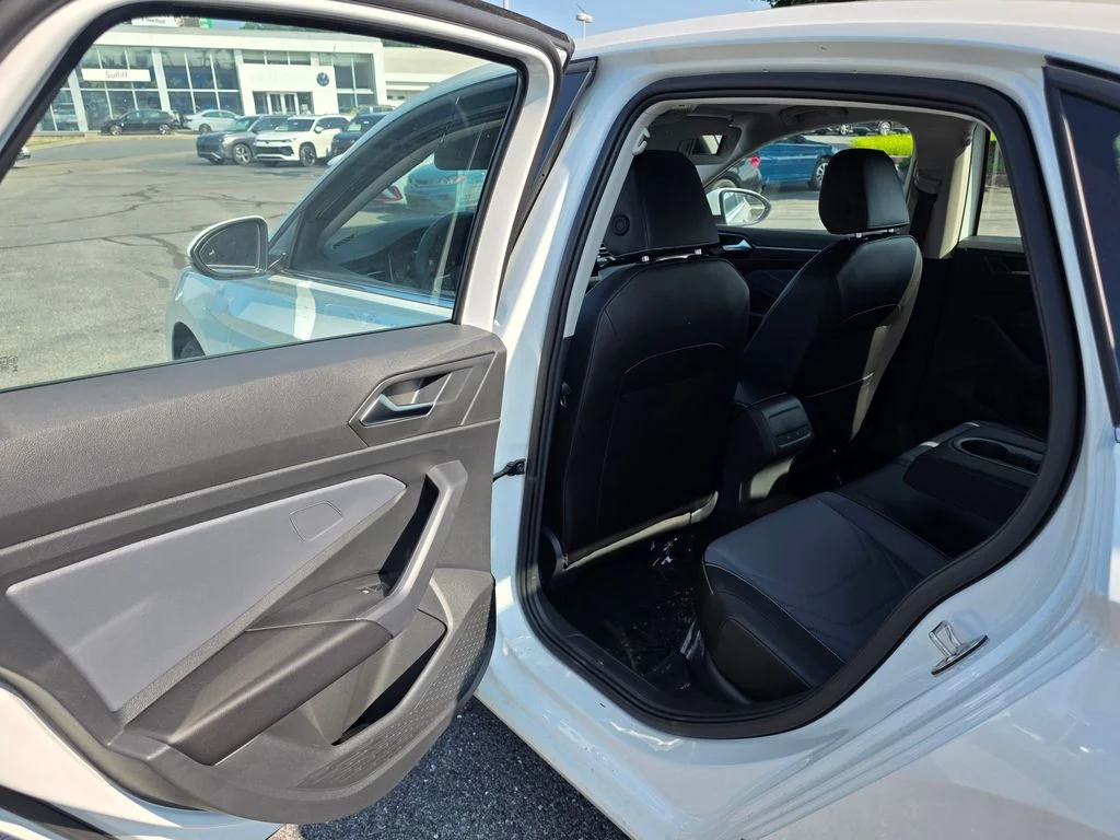2026 Volkswagen Jetta SEL - Photo 27