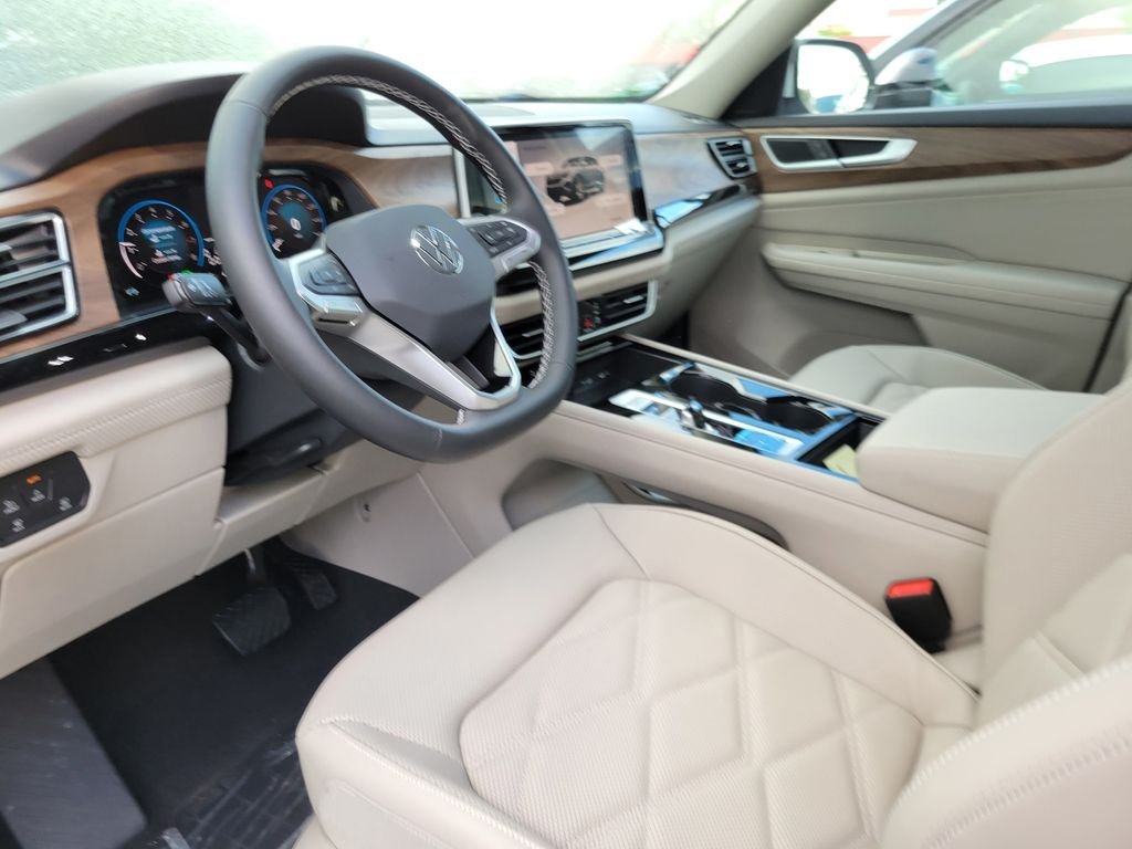 New 2026 Gray Volkswagen 2.0T SE w/Technology image 8
