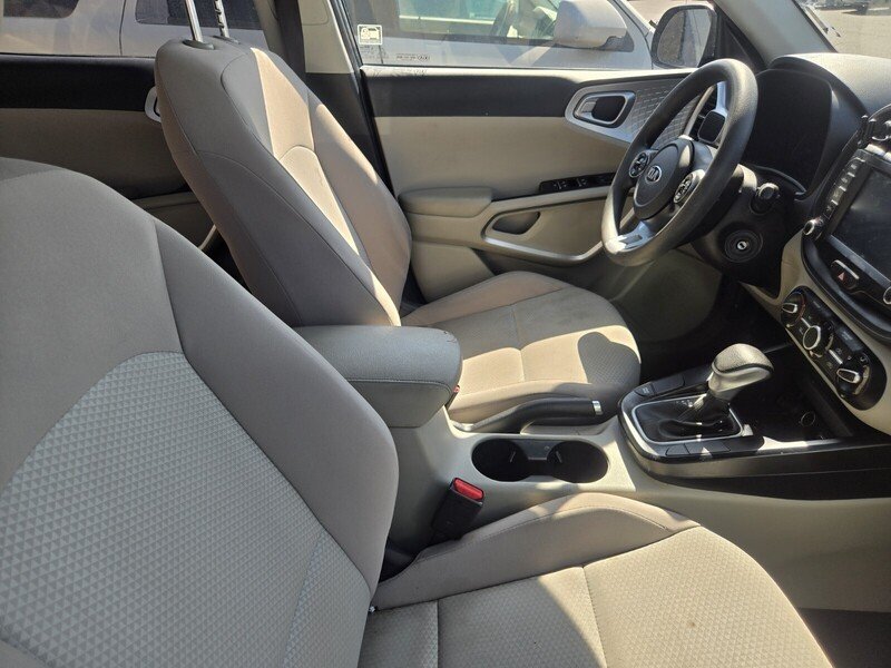 Used 2021 Gray KIA LX IVT image 3