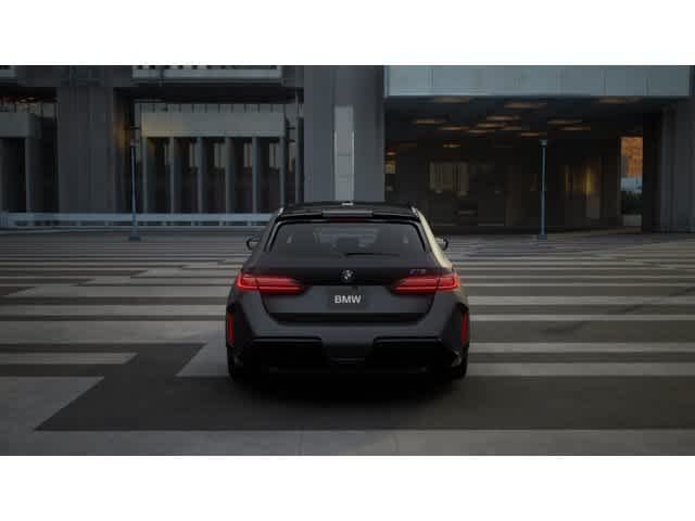 2026 Bmw M5 5 Touring photo 3