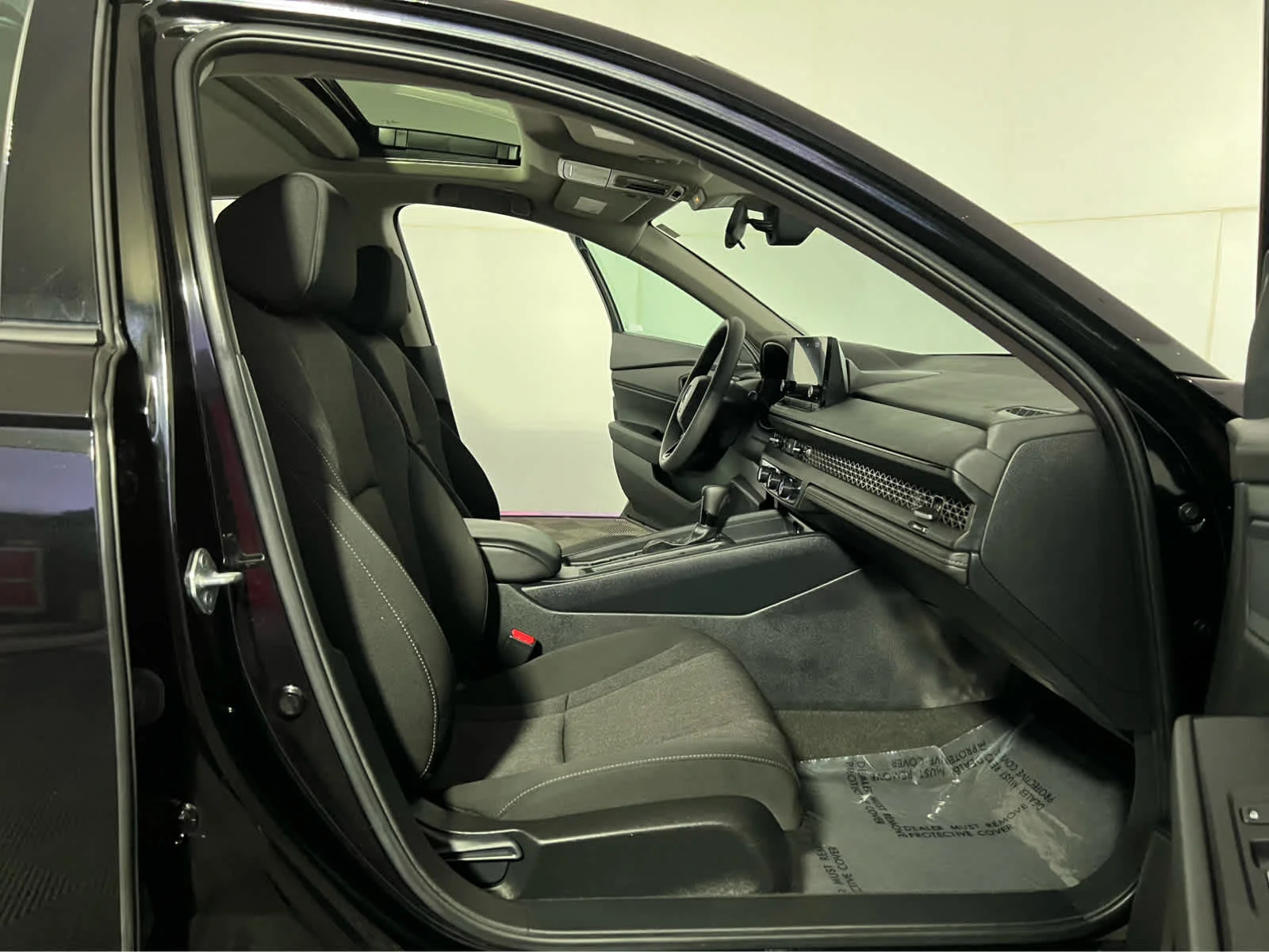 Used 2023 Crystal Black Pearl Honda EX image 27