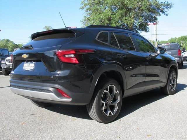 Used 2024 Black Chevrolet LT image 7
