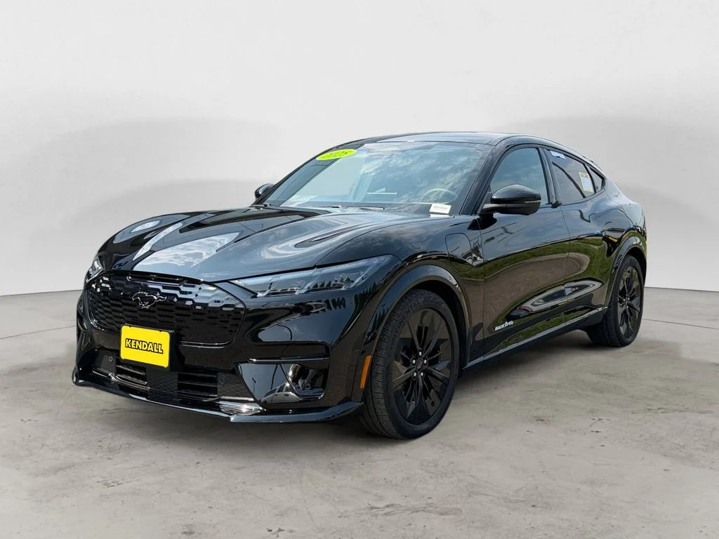 2025 Ford Mustang Mach-E