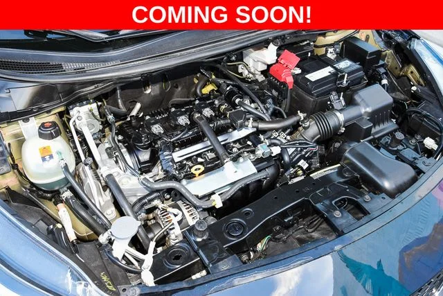 Used 2021 Black Nissan 1.6 SV image 12