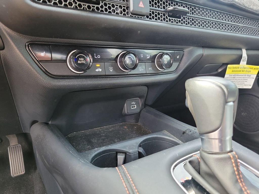 Used 2025  Honda Sport image 31