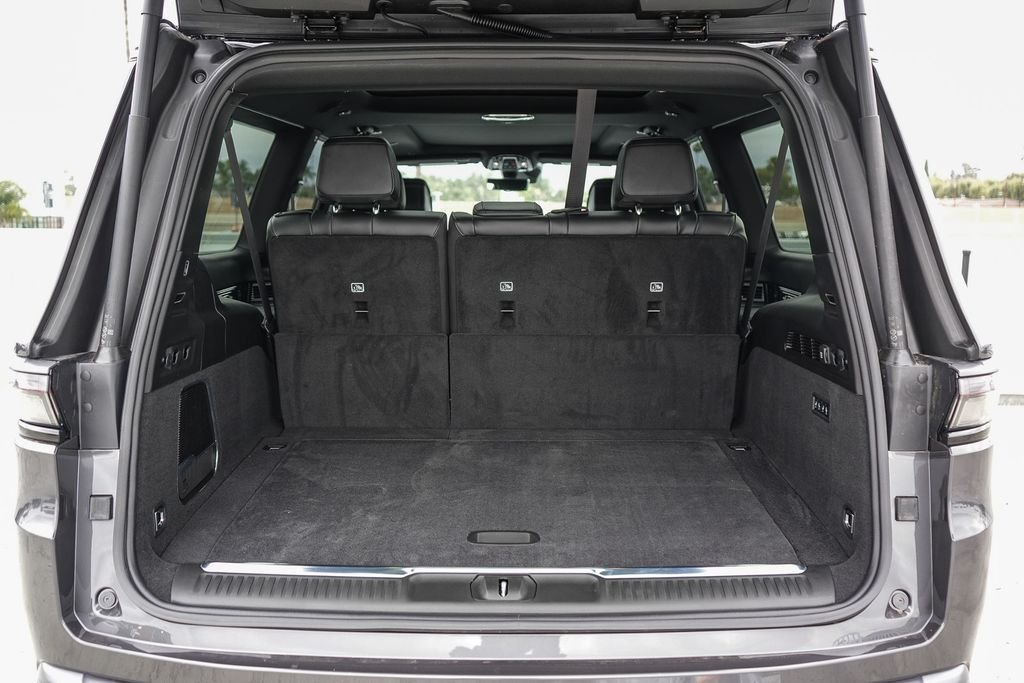 New 2026 Gray Metallic Jeep Summit Obsidian image 29
